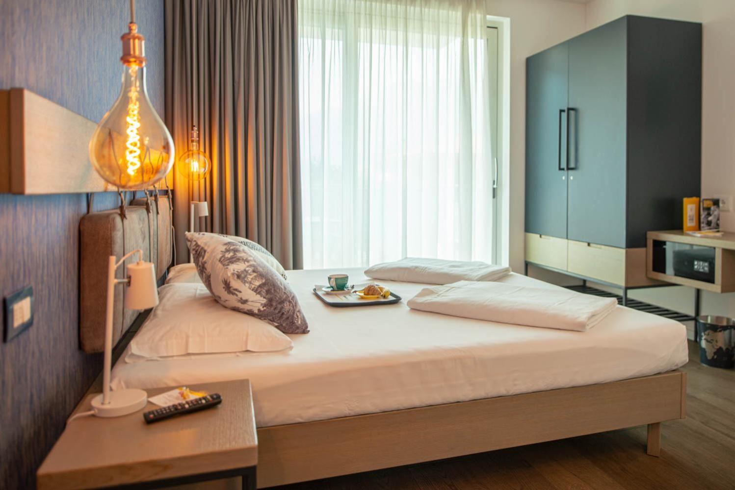 Hotel Glocal Torbole Torbole Sul Garda Zewnętrze zdjęcie